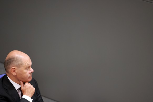 epa11596003 German Chancellor Olaf Scholz looks on during a session of the German parliament &#039;Bundestag&#039; in Berlin, Germany, 10 September 2024. In its 183rd session, the German Bundestag dis ...
