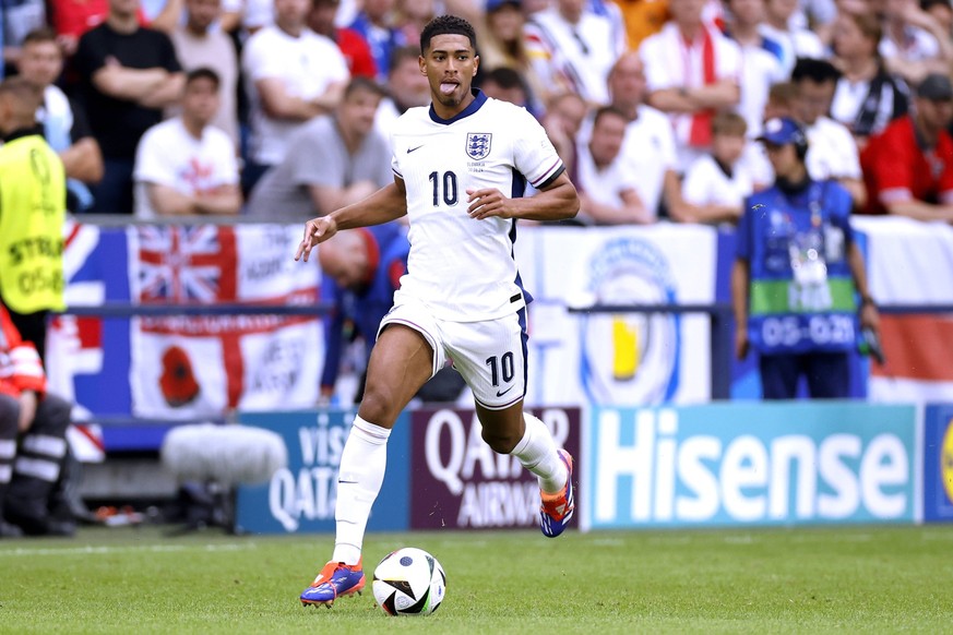 BELLINGHAM Jude Team England UEFA Fussball EURO 2024 in Deutschland Achtelfinale Spiel England - Slowakei 2 : 1 am 30.06.2024 in Gelsenkirchen DFL REGULATIONS PROHIBIT ANY USE OF PHOTOGRAPHS as IMAGE  ...