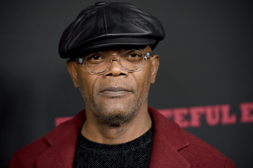 Samuel L. Jackson arrives at the Los Angeles premiere of &quot;The Hateful Eight&quot; at the Cinerama Dome on Monday, Dec. 7, 2015. (Photo by Chris Pizzello/Invision/AP)