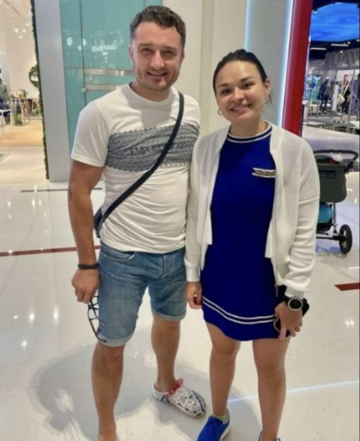 Ksenia Schoigu avec un politique russe à Dubaï.