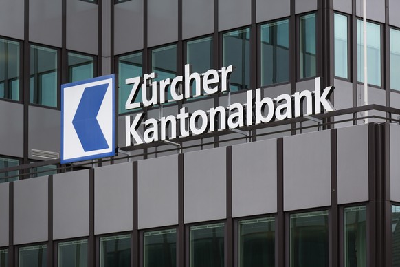 ARCHIVBILD ZUM JAHRESABSCHLUSS 2016 DER ZUERCHER KANTONALBANK, AM FREITAG, 10. FEBRUAR 2017. ---- The building of the Zuercher Kantonalbank ZKB bank, &quot;Neue Hard&quot;, pictured on May 6, 2014, in ...