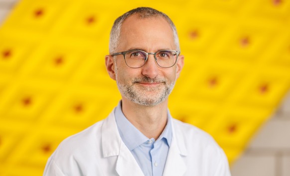 Prof. Dr. Philipp Gerber ist seit 2018 Klinischer Leiter Endokrinologie am Adipositas Zentrum des Universitätsspitals Zürich.