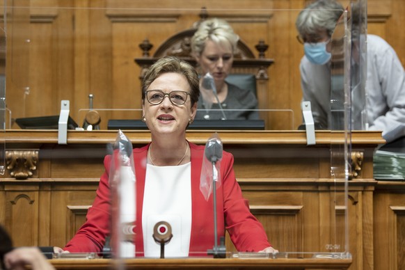 Nationalraetin Edith Graf-Litscher, SP-TG, spricht an der Herbstsession der Eidgenoessischen Raete, am Mittwoch, 16. September 2020, in Bern. (KEYSTONE/Peter Schneider)