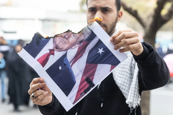 Das Ansehen Trumps hat im Iran Risse bekommen.