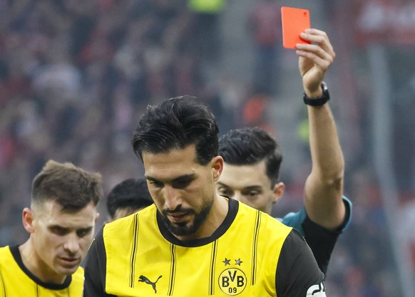Sport Themen der Woche KW45 Sport Bilder des Tages Emre Can BVB Dortmund, 23 bekommt die rote Karte von Schiedsrichter Florian Badstübner , Fussball, 1. Bundesliga, 10.Spieltag, 2024/2025, 1.FSV Main ...