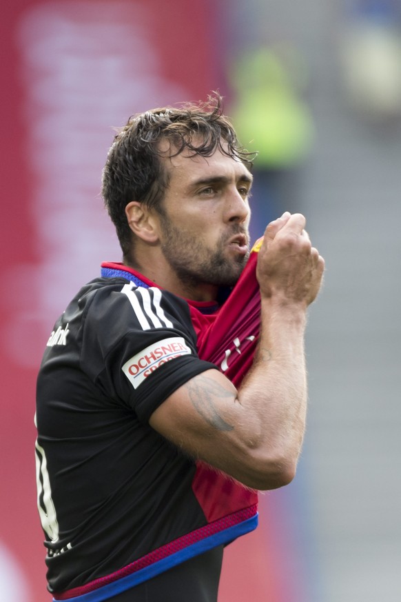 epa05439198 Basel&#039;s Matias Delgado cheers after scoring during a Super League match between FC Basel 1893 and FC Sion, at the St. Jakob-Park stadium in Basel, Switzerland, 24 July 2016. EPA/GEORG ...