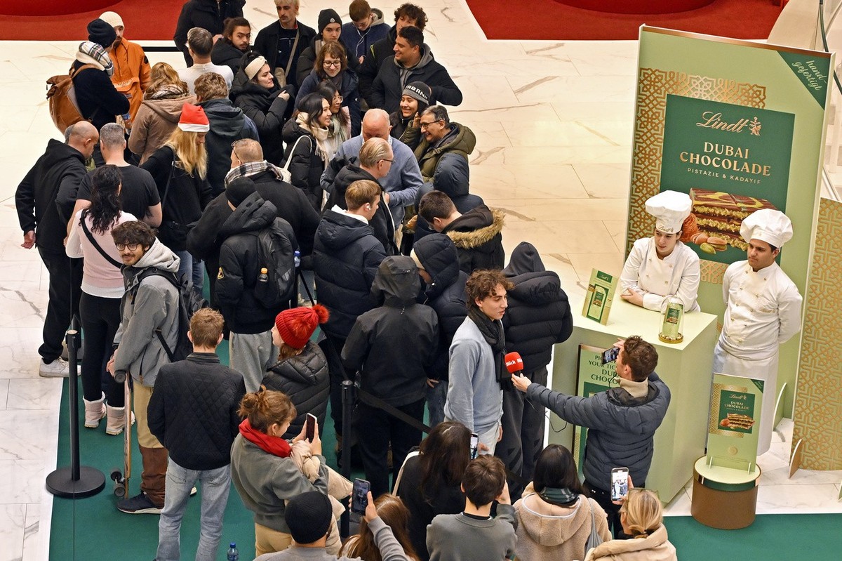 en novembre, la vente du chocolat Lindt de Dubaï a déclenché une vague de ventes.