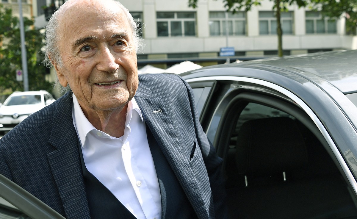 Former FIFA President Joseph S. Blatter in the front of the Federal Prosecutor's Office in Zurich, Switzerland, on Monday, August 9, 2021. .Sepp Blatter, the former world football chief, faces hi ...