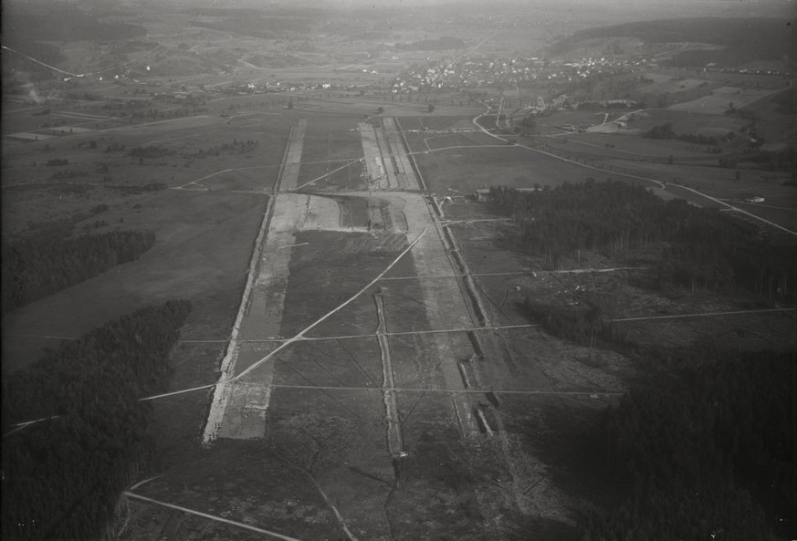 Kloten, Flughafenbau 02.10.1946