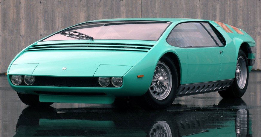 http://www.mad4wheels.com/contents/detail.asp?id_pic=303579 bizzarrini manta