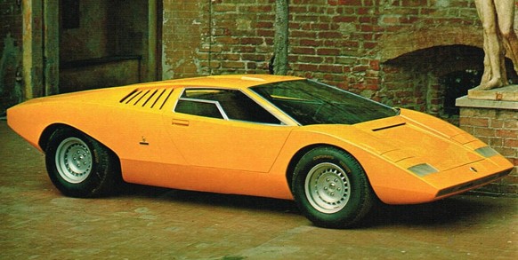 History Porn am Autosalon: 13 ikonische Autos, die in Genf ihre Premiere feierten
Da ging noch ein mindestens so legendÃ¤rer Wagen und grosser Bubenntraum vergessen: 1973 prÃ¤sentierte Lamborghini den ...