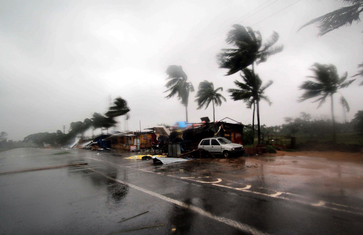 epa07544329 Severe winds after cyclone Fani made landfall in Odisha coast, at Konark in Puri district Odisha, India 03 May 2019. According to news reports Cyclone Fani made landfall in Puri district a ...