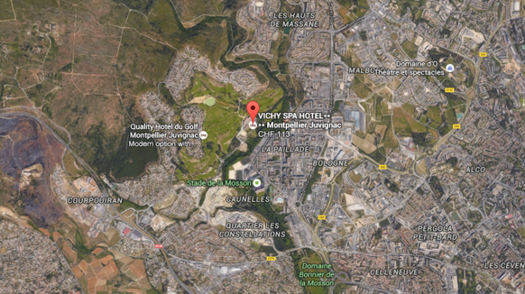 Hier liegt das Vichy Spa Hotel am Rand von Montpellier, gleich neben einem Golfplatz. 