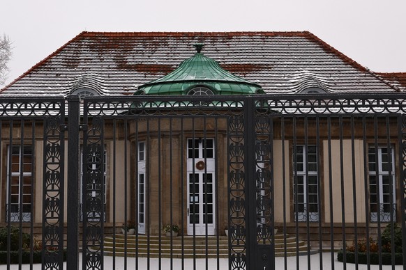epa11071232 Potsdam guest house where far right party AfD attended a gathering and allegedly discussed a deportation plan, Potsdam, Germany 12 January 2024. Various figures from the German and Austria ...