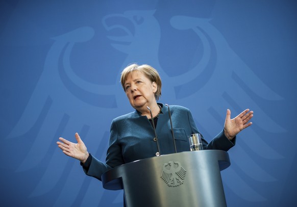 Eine Meldung behauptet, dass Merkel schon 2013 von dem Virus Bescheid wusste. Das ist falsch. 
