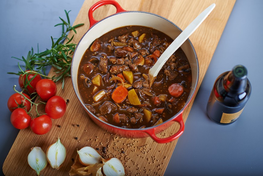 Boeuf bourguignon französische küche frankreich wein kochen essen