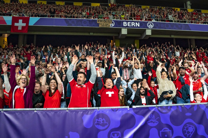 Fans make a wave during the UEFA Women&#039;s EURO 2025 Group A soccer match between Switzerland and Iceland at the Wankdorf stadium in Bern, Switzerland, on Sunday, July 6, 2025.(KEYSTONE/Til Buergy)