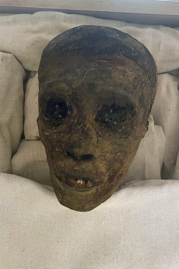 Tutankhamun&#039;s mummy is seen at his tomb at the Valley of the Kings in Luxor, Egypt, Friday, Nov. 4, 2022. Egypt celebrates the 100-year anniversary of the discovery of Tutankhamun tomb on Nov. 4, ...