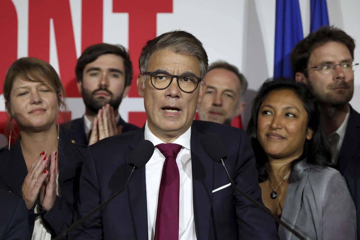 Olivier Faure, First Secretary of the Socialist Party delivers a speech after the second round of the legislative elections, Sunday, July 7, 2024 at their election night headquarters in Paris. A coali ...