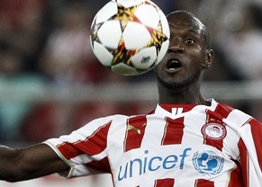 Eric Abidal war zuletzt bei Olympiakos Piräus tätig.