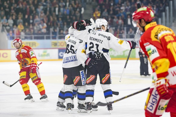 La joie du HC Fribourg-Gotteron apres le premier but, lors du match du championnat suisse de hockey sur glace de National League entre le HC Bienne et le HC Fribourg-Gotteron ce mardi, 12 septembre 20 ...