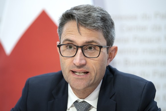Lukas Engelberger, Praesident der Konferenz der kantonalen Gesundheitsdirektorinnen und -direktoren (GDK), spricht an einer Medienkonferenz zur Covid-19 Situation, am Donnerstag, 22. Oktober 2020, in ...