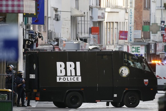 Französische Polizei in Saint-Denis.<br data-editable="remove">