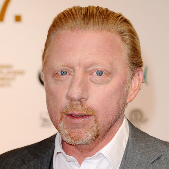 ARCHIV - Tennislegende Boris Becker kommt am 30.04.2017 zur «Players Night» im Tennisclub MTTC Iphitos e.V. in München (Bayern) anlässlich der Verleihung des Iphitos Awards im Rahmen des Tennisturnier ...