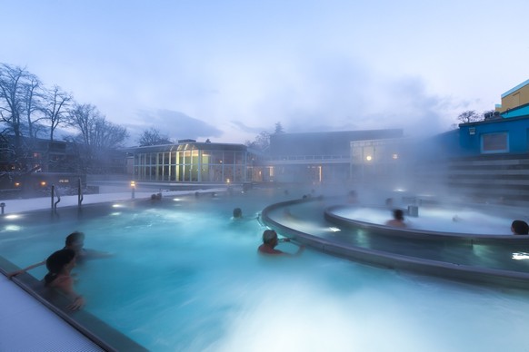 Das sole uno begeistert mit seinem heilenden Solewasser und vielseitigen Wellnessangeboten in einer entspannenden Atmosphäre.