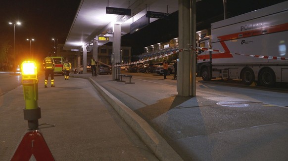 Der Busbahnhof wurde abgeriegelt.