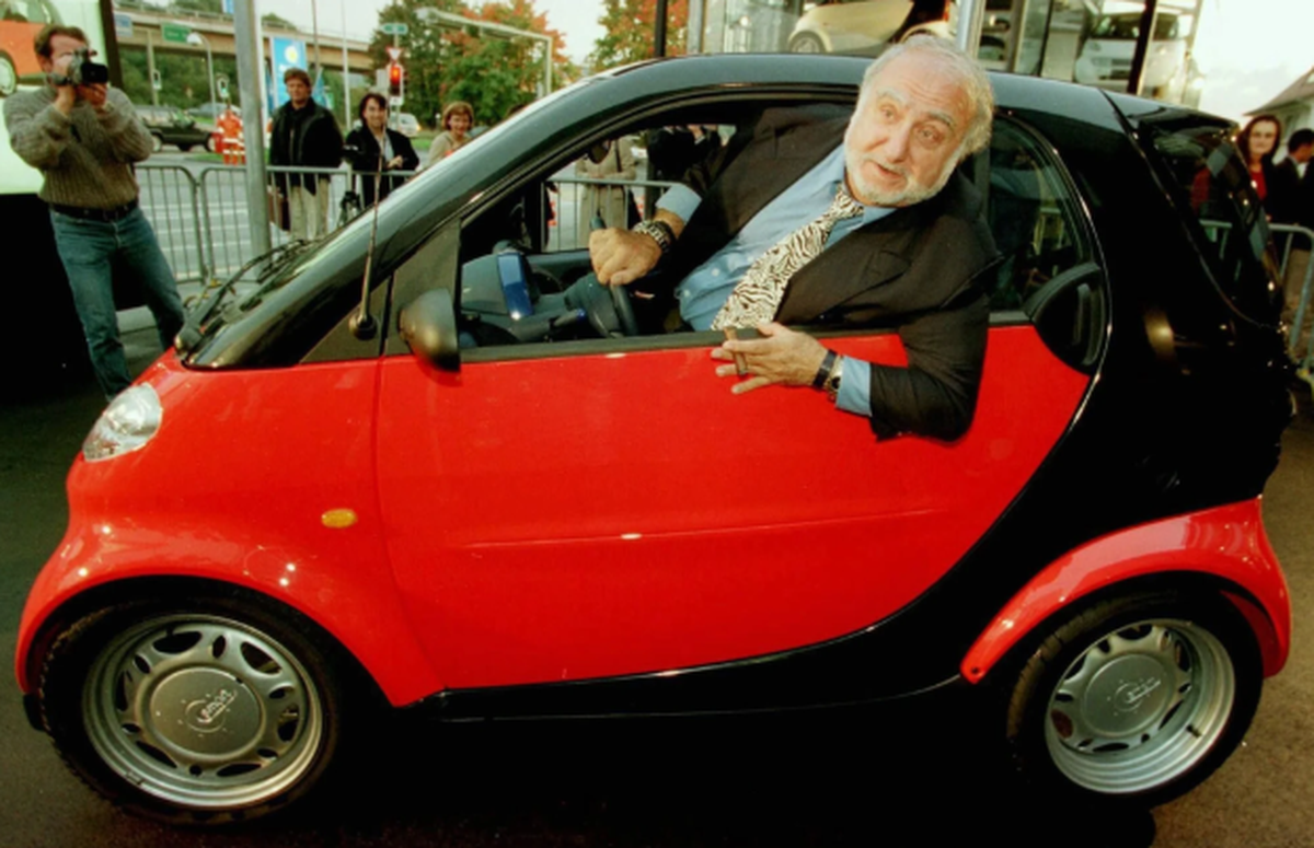 Nicolas Hayek war seiner Zeit voraus: Er wollte mit einem kleinen Elektroauto durchstarten.