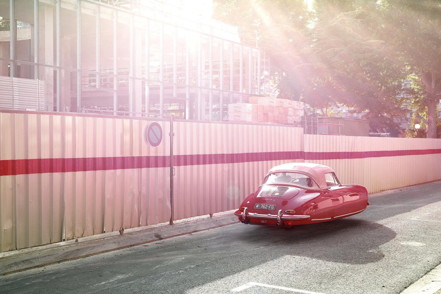 renaud marion digitalkünstler autos schweben retro design kunst http://renaud-marion.squarespace.com/air-drive