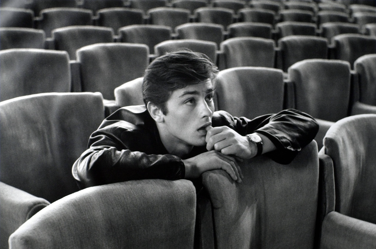 Alain Delon, à 23 ans, à Cannes, en 1958.