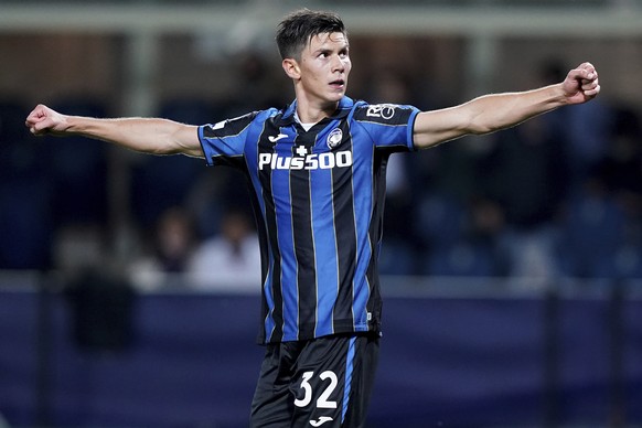 Atalanta&#039;s Matteo Pessina celebrates after scoring his side&#039;s opening goal during the Champions League Group F soccer match between Atalanta and Young Boys, at the Gewiss Stadium in Bergamo, ...