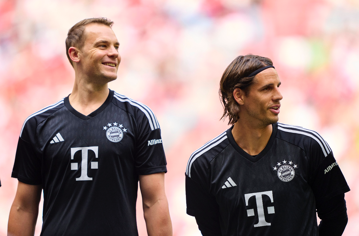 Manuel NEUER, goalkeeper FCB 1 Yann Sommer, FCB 27 goalkeeper at the Team Presentation an Legends match at FC BAYERN MÜNCHEN 1.German Football League on July 23, 2023 in Munich, Germany. Season 2023/2 ...