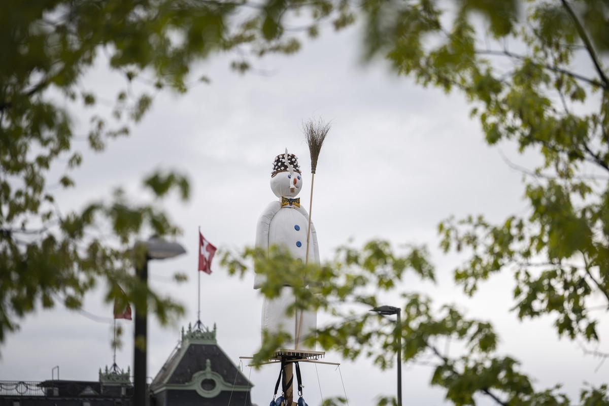 The "Boeoegg" on the Sechselaeuten place in Zurich, Switzerland, pictured on April 25, 2022. The Sechselaeuten (ringing of the six o'clock bells) is a traditional end of winter festival ...