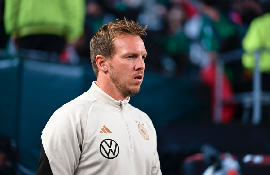 18.10.2023, Fussball Nationalteams Freundschaftsspiele 2023, Länderspiel, Mexico - Deutschland, im Lincoln Financial Field (Philadelphia, PA), Bundestrainer Julian Nagelsmann (Deutschland) nachdenklic ...