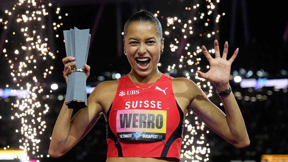 Audrey Werro, of Switzerland, poses with her trophy after winning the women's 800 meters final at the World Athletics Ultimate Championship in Budapest, Hungary, Saturday, Sept. 12, 2026. (AP Pho ...