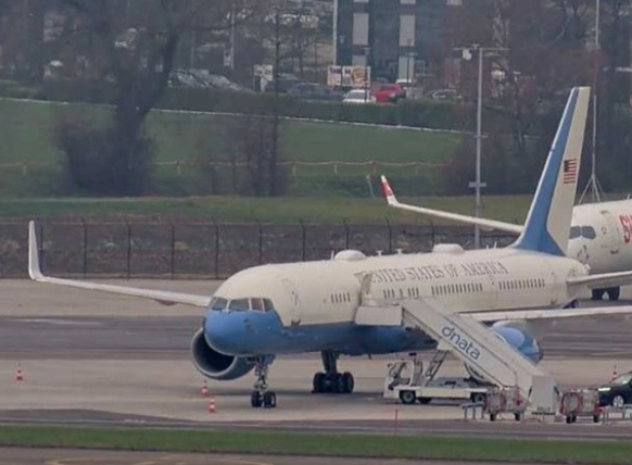 Ami flugzeug in zürich