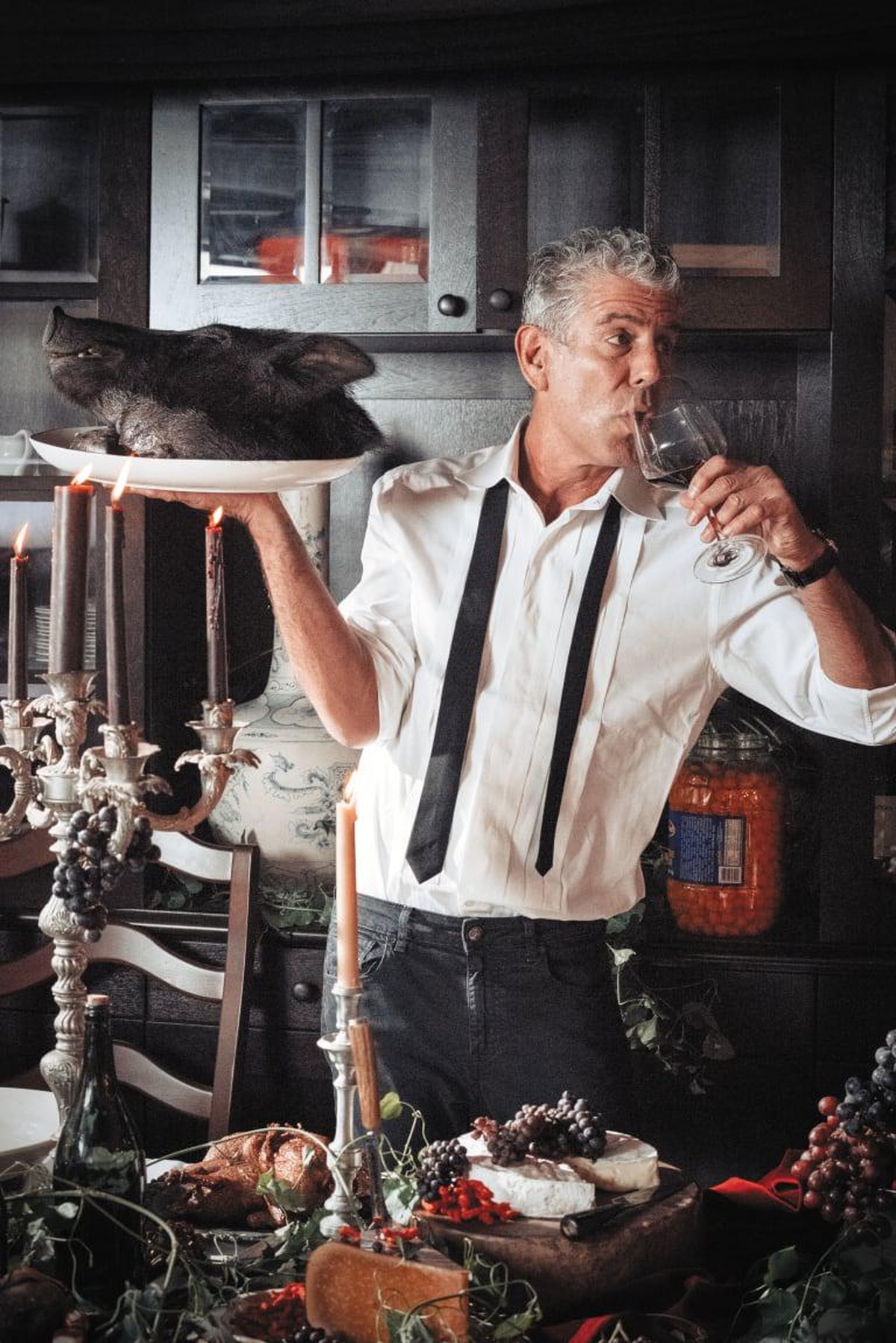 anthony bourdain korean fried chicken pan bagnat provencal dinner party wein trinken fleisch schweinekopf wildschwein essen food kochen frankreich korea https://www.bloomsbury.com/author/anthony-bourd ...