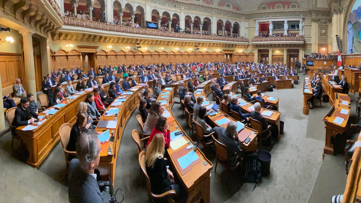 Das Parlement anlaesslich der Gesamterneuerungswahlen des Bundesrates durch die Vereinigte Bundesversammlung, am Mittwoch, 13. Dezember 2023 im Nationalratssaal in Bern. (KEYSTONE/Marcel Bieri)