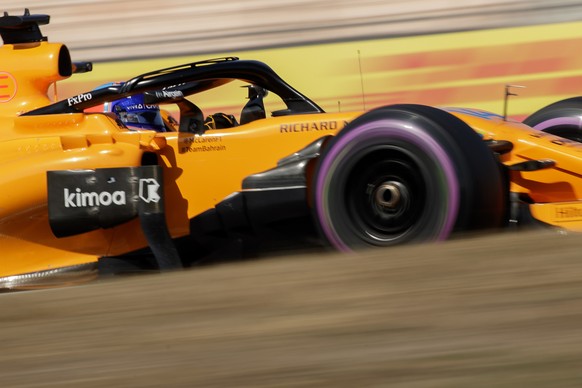 epa06900743 Spanish Formula One driver Fernando Alonso of McLaren in action during the second practice session at the Hockenheimring in Hockenheim, Germany, 20 July 2018. The 2018 Formula One Grand Pr ...