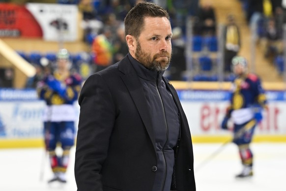 SC Rapperswil-Jona Lakers Trainer Stefan Hedlund in Spiel 4 des Playoff 1/4 Final Eishockeyspiels der National League zwischen dem HC Davos und den Rapperswil-Jona Lakers, am Donnerstag, 31. Maerz 202 ...