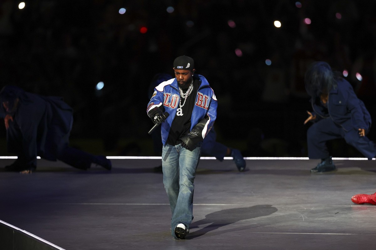 NEW ORLEANS, LOUISIANA - FEBRUARY 09: Kendrick Lamar performs in the Apple Music Super Bowl LIX Halftime Show at Caesars Superdome on February 9, 2025 in New Orleans, Louisiana. (Photo by Kevin Sabitu ...