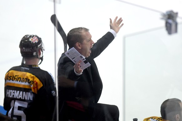 Lugano’s Head Coach Greg Ireland reacts during the preliminary round game of National League during the game between HC Lugano and HC Ambri Piotta, at the ice stadium Resega in Lugano, Switzerland, on ...