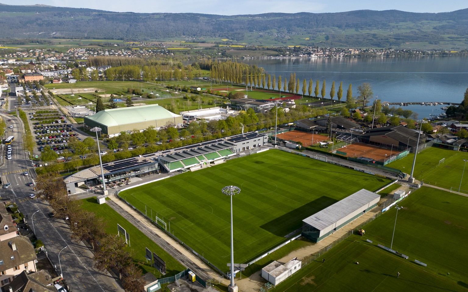 Le stade Municipal utilise par le club de football de Challenge League Yverdon Sport FC, YS, photographie ce jeudi 27 avril 2023 a Yverdon. Yverdon Sport est en lice sportivement et pour une licence a ...