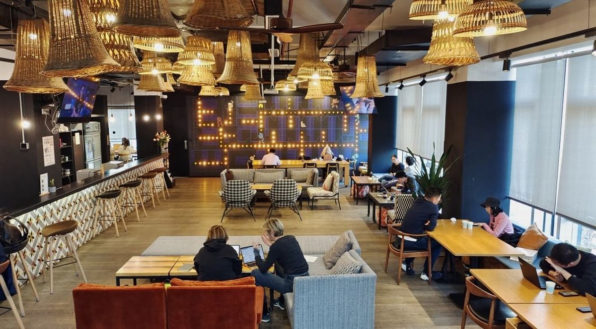 SHANGHAI, CHINA - MARCH 02 2023: A view of an office building of WeWork in Shanghai. Troubled office-sharing firm WeWork may file for bankruptcy soon, according to US media. (Photo credit should read  ...