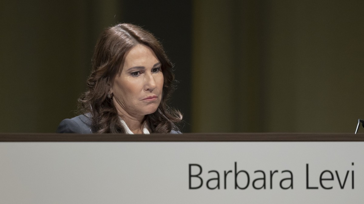 Barbara Levi, Group General Counsel of Swiss Bank UBS, during the general assembly of the UBS in Basel, Switzerland, on Wednesday, April 5, 2023. (KEYSTONE/Georgios Kefalas)