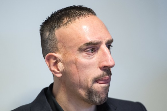 epa06384143 Bayern Munich&#039;s French midfielder Franck Ribery arrives for a million euro claim trial at Munich District Court in Munich, Germany, 12 December 2017. Ribery&#039;s former adviser Brun ...