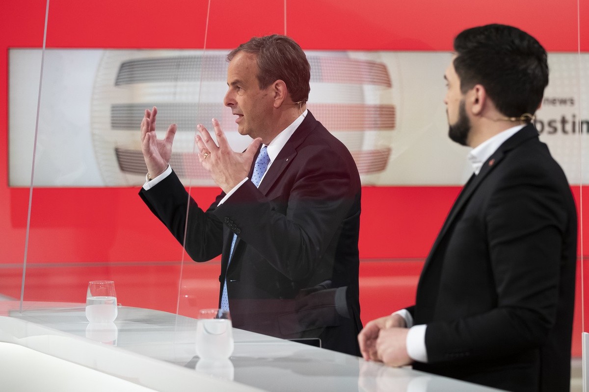 Mitte-Präsident Gerhard Pfister (links) und SP-Co-Präsident Cédric Wermuth brachten zwei ergänzende Vorstösse in die aussenpolitische Kommission des Nationalrats.